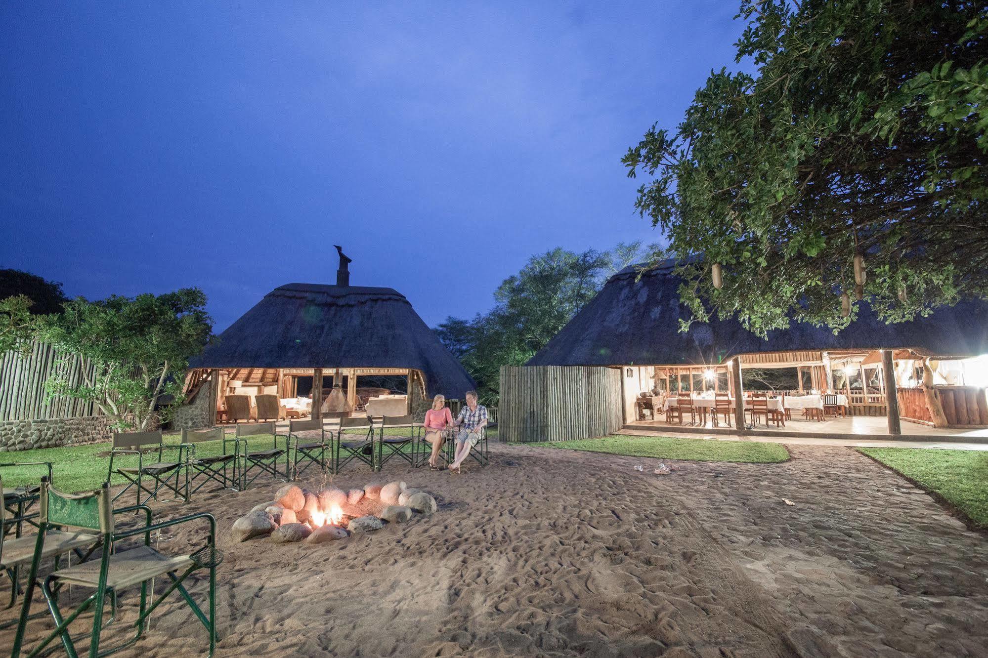 Rhino River Lodge Manyoni Private Game Reserve Exteriér fotografie